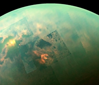 astronomers_just_found_evidence_of_a_curious_weather_phenomenon_on_titan