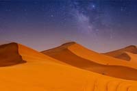 sand_dunes_interact_and_communicate_with_one_another_physicists_say